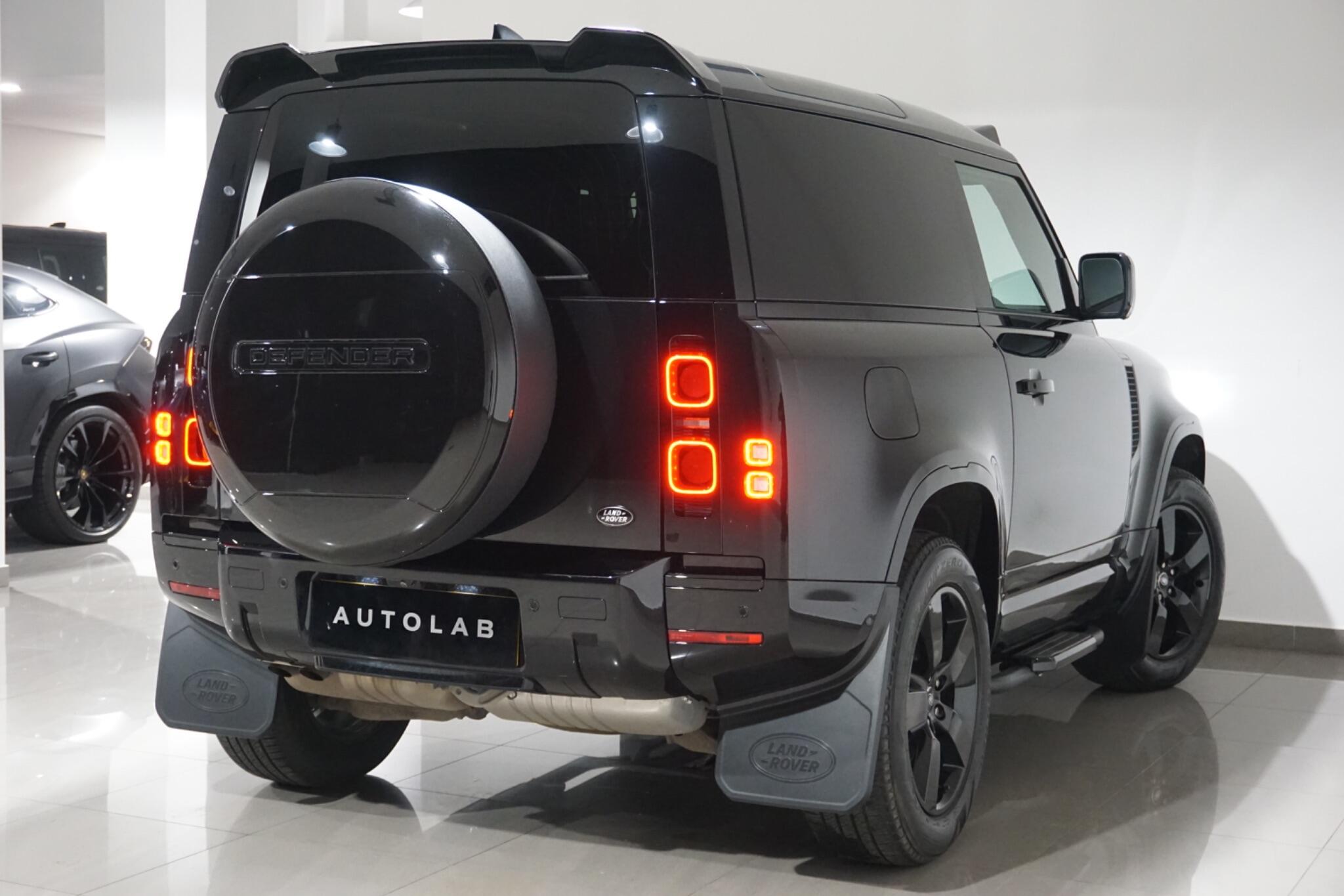 Land Rover Defender 90 3.0 D200 MHEV Hard Top SUV 3dr Diesel Auto 4WD SWB Euro 6 (s/s) (200 ps)